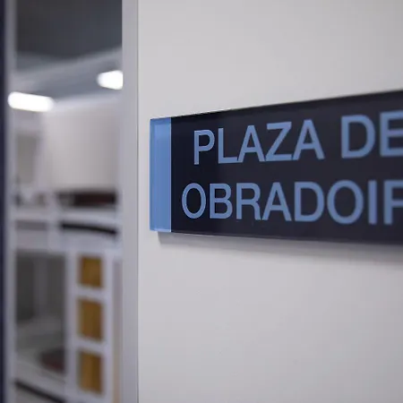 Dream In Santiago بيت شباب سانتياغو دي كومبوستيلا